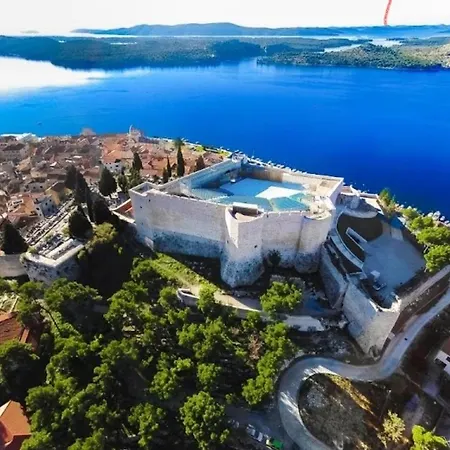 Appartement Ivana Sibenik, *